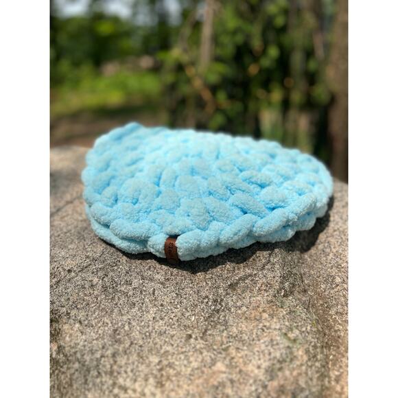 Handcrafted Cat Bed Pet Bed Small Dog Bed Biscuit Dough - Picture 1 of 4